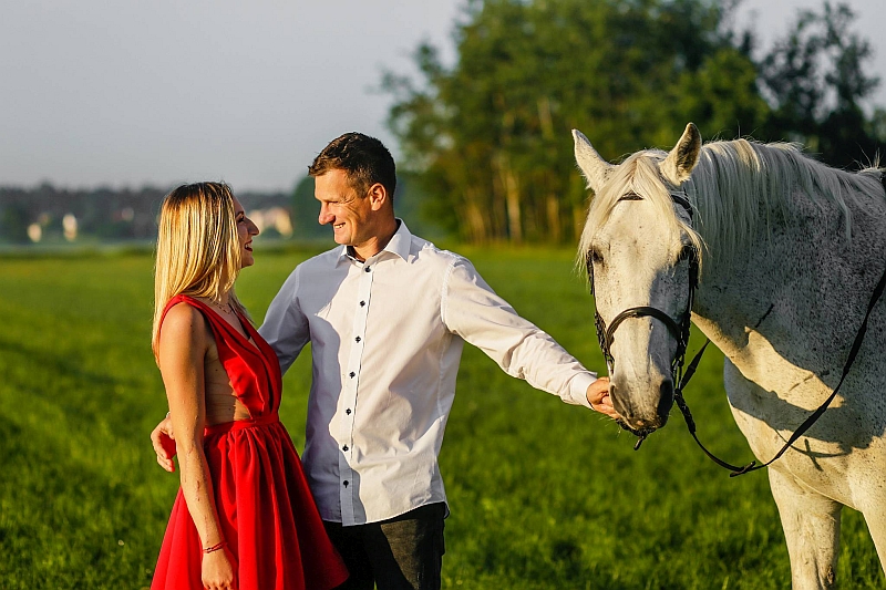 sesja narzeczeńska warszawa, sesja w warszawie, fotografia ślubna warszawa, fotograf ślubny warszawa, wedding warsaw photographer legionowo, fotografia ślubna legionowo, fotograf ślubny łódź, fotograf ślubny lublin, romantyczna sesja narzeczeńska, sesja narzeczeńska warszawa fotografia ślubna w polu konna pod makowem mazowieckim i ciechanowem