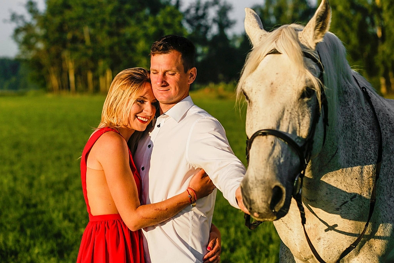 sesja narzeczeńska warszawa, sesja w warszawie, fotografia ślubna warszawa, fotograf ślubny warszawa, wedding warsaw photographer legionowo, fotografia ślubna legionowo, fotograf ślubny łódź, fotograf ślubny lublin, romantyczna sesja narzeczeńska, sesja narzeczeńska warszawa fotografia ślubna w polu konna pod makowem mazowieckim i ciechanowem