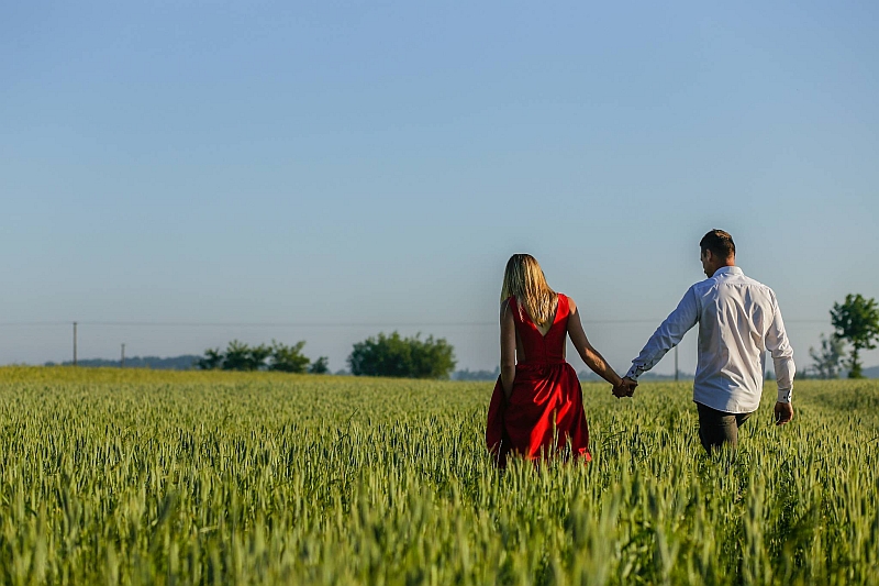 sesja narzeczeńska warszawa, sesja w warszawie, fotografia ślubna warszawa, fotograf ślubny warszawa, wedding warsaw photographer legionowo, fotografia ślubna legionowo, fotograf ślubny łódź, fotograf ślubny lublin, romantyczna sesja narzeczeńska, sesja narzeczeńska warszawa fotografia ślubna w polu konna pod makowem mazowieckim i ciechanowem