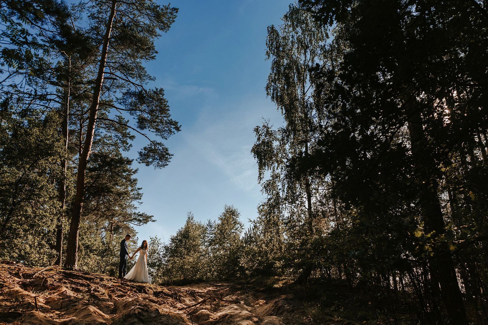 sesja ślubna w Warszawie, fotograf ślubny warszawa, fotografia ślubna warszawa, reportaż ślubny, sesja Kamila i Magdy